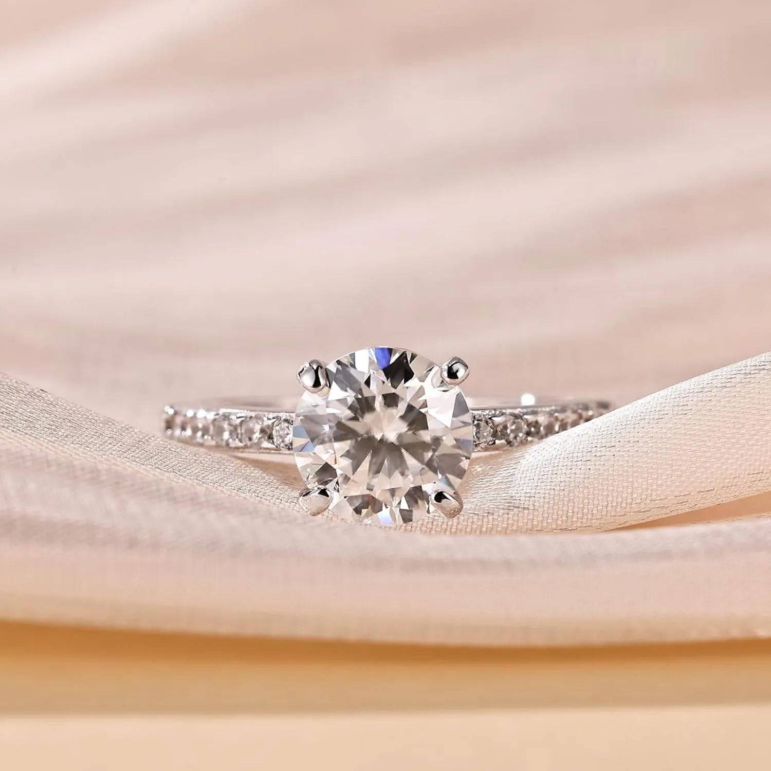 1 CT 2CT Moissanite Enagaement Ring for Women, White Gold Plated 925 Sterling Silver Moissanite Rings, Promise Rings Wedding Band Rings for Women Size 5-10
