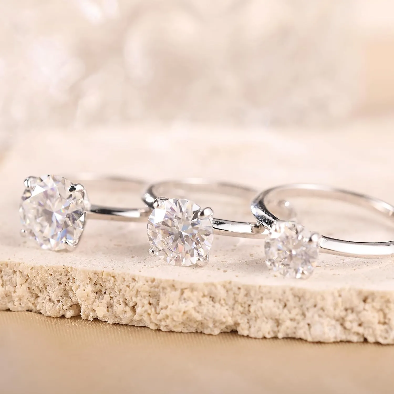 1 CT 2CT Moissanite Enagaement Ring for Women, White Gold Plated 925 Sterling Silver Moissanite Rings, Promise Rings Wedding Band Rings for Women Size 5-10