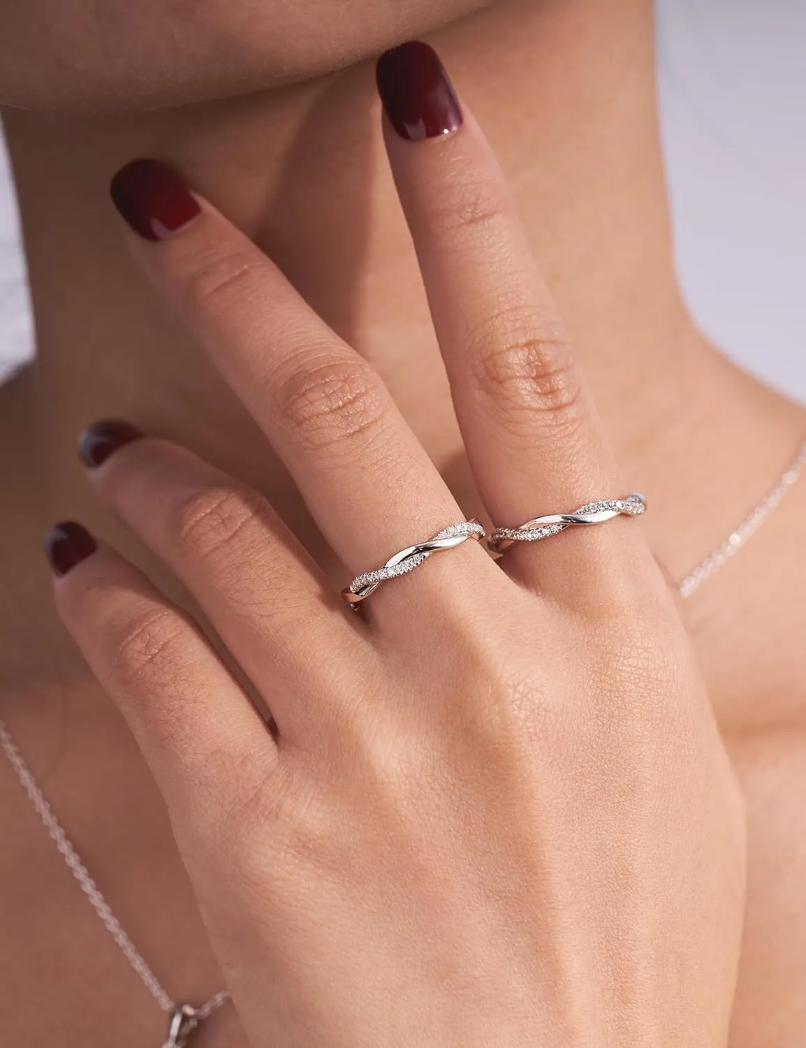 2CT Pear Shaped Engagement Rings for Women Teardrop Sterling Silver Rings with 18K White Gold Plated Cubic Zirconia Wedding Rings for Women Promise Rings for Her
