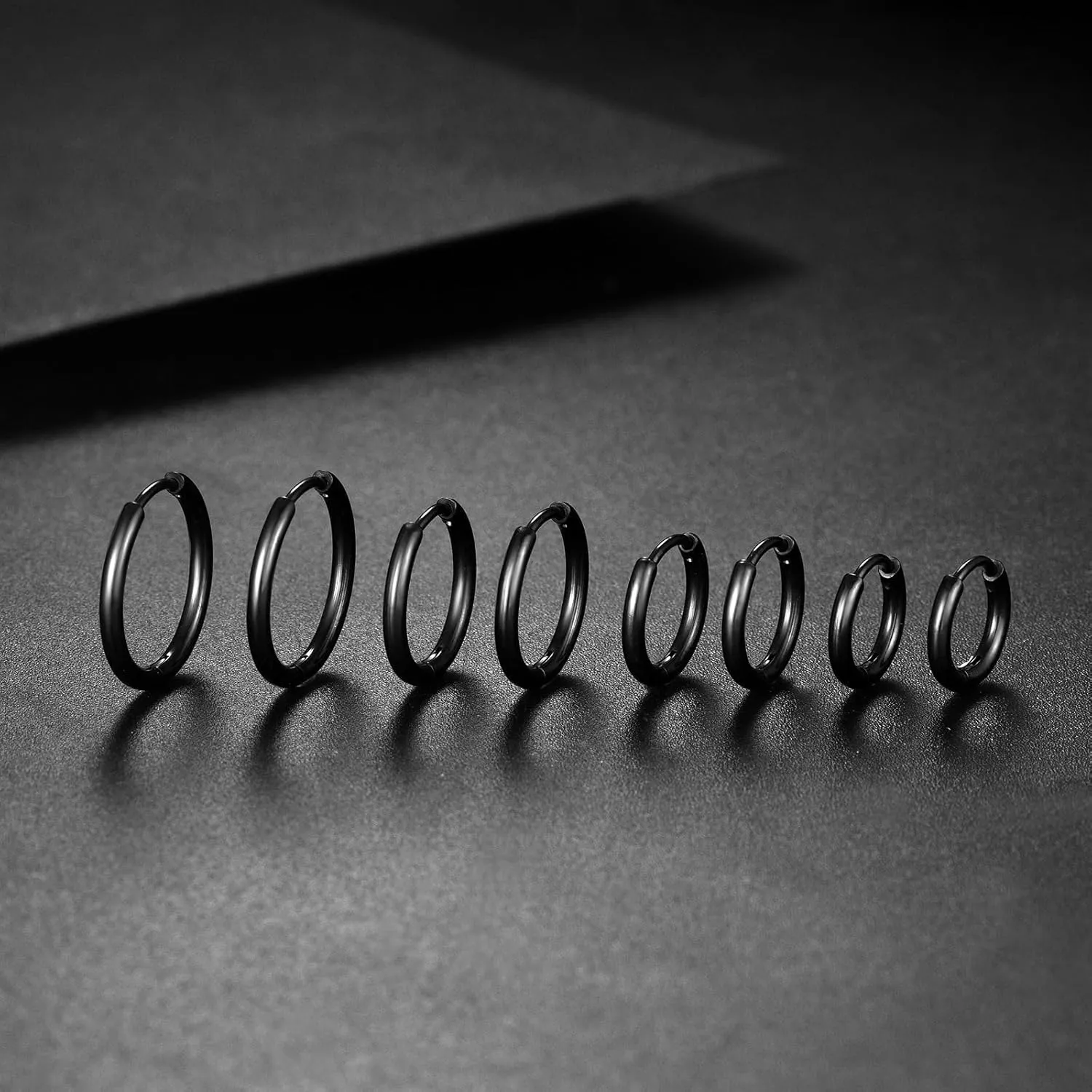316L Surgical Stainless Steel Huggie Hoop Earrings 6mm 8mm 10mm 11mm 12mm 14mm Hypoallergenic Earrings Hoop Cartilage Helix Lobes Hinged Sleeper Earrings For Men Women