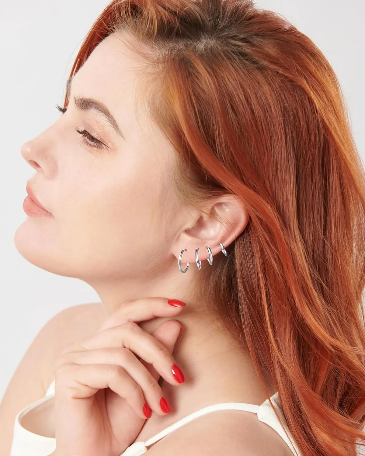 316L Surgical Stainless Steel Huggie Hoop Earrings 6mm 8mm 10mm 11mm 12mm 14mm Hypoallergenic Earrings Hoop Cartilage Helix Lobes Hinged Sleeper Earrings For Men Women