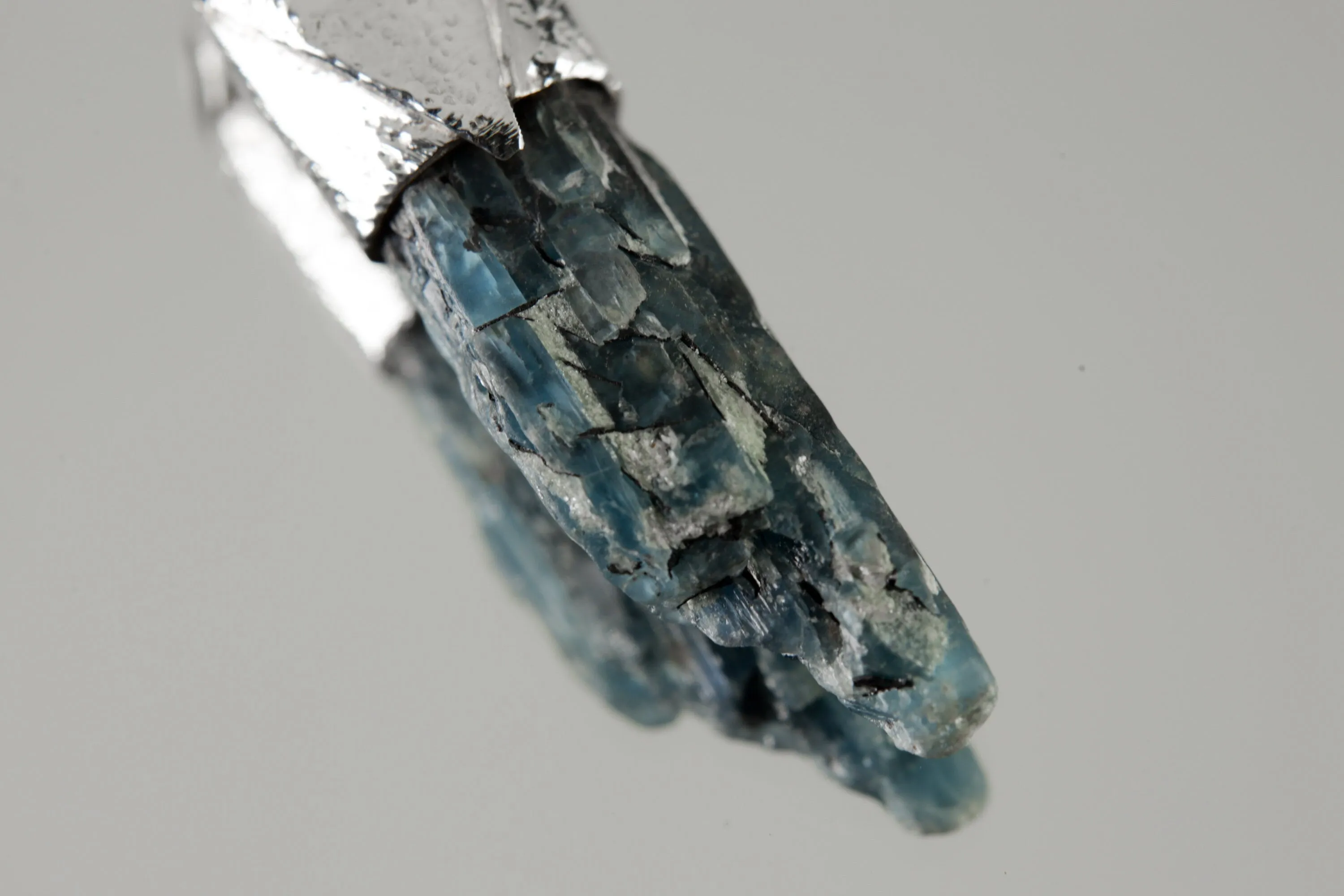 Australian Ocean Kyanite Organic Stack Pendant, textured 925 Sterling Silver, Throat Chakra, Pisces, Calming Communication, Unique Gift