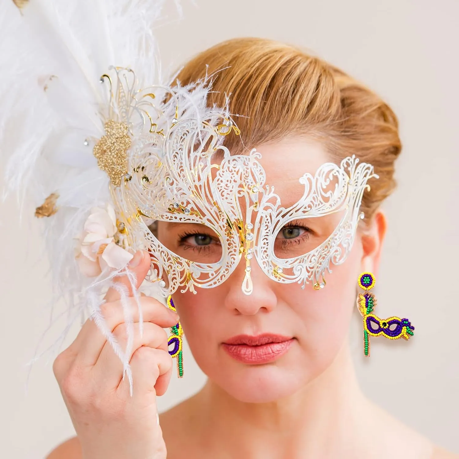 Bead Dangle Earring for Women Mardi Gras Mask Earrings Carnival Beaded Hat Pendant Earrings Dionysia Umbrella Drop Dangle Earrings Holiday Beads Earrings Mardi Gras Theme Earrings