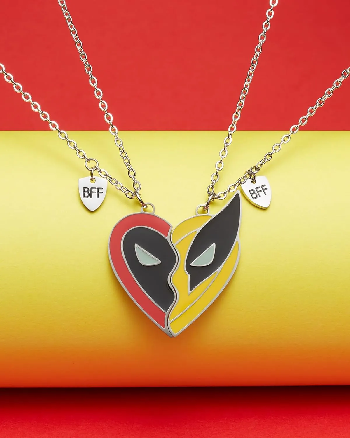 Best Friend Pendants Jewelry BFF Necklace 2 Gifts Matching Friendship Necklaces for 2 Teen Boys Girls Bestie Sister.