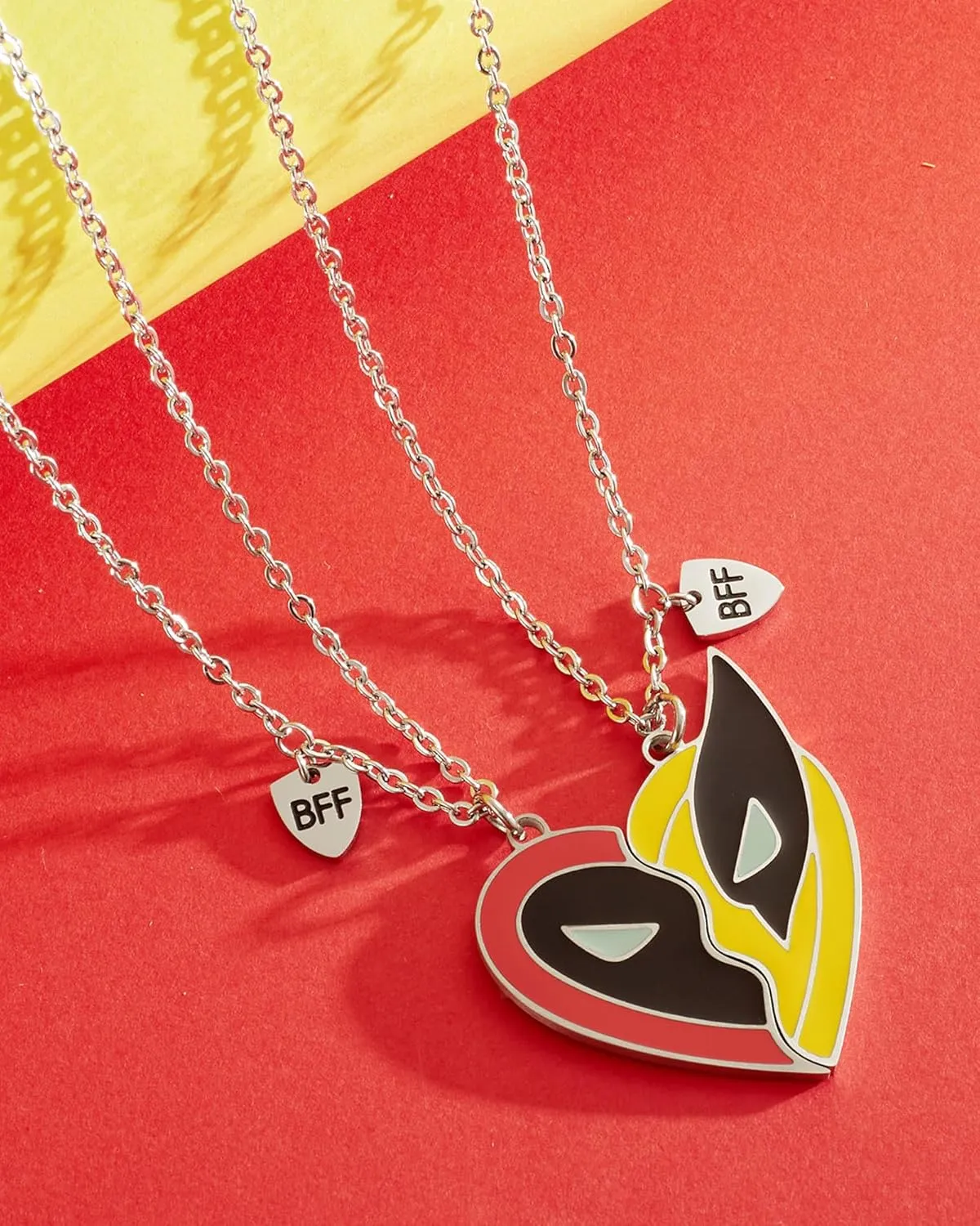 Best Friend Pendants Jewelry BFF Necklace 2 Gifts Matching Friendship Necklaces for 2 Teen Boys Girls Bestie Sister.