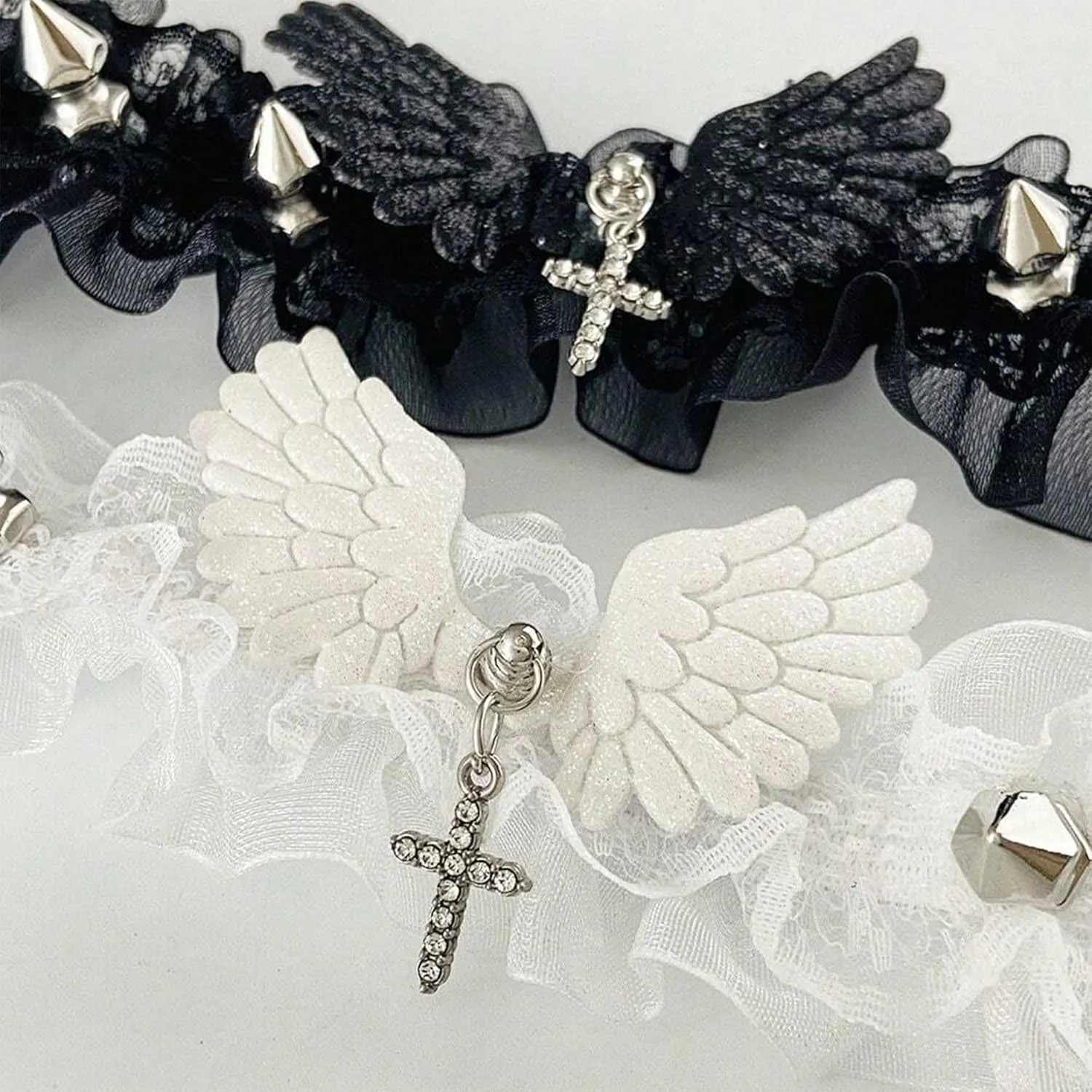 Bow Bell Choker Necklace for Women Lolita Bowknot Lace Necklace Gothic Black Rivet Neck Chain Cosplay Costume Punk Party Neck Accessories