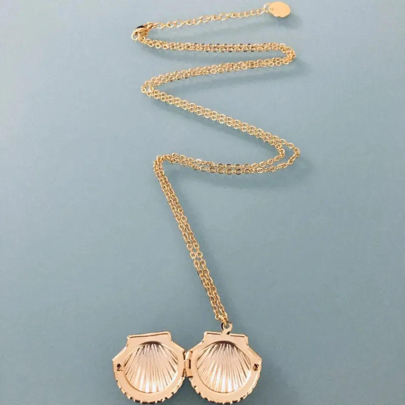 Clover Gold Plated Seashell Necklace 24K | Gold Necklace | Gift Idea | Shell Jewel | Women's Gift Idea | Gold Jewelry | Gold Necklace | Gift Jewelry