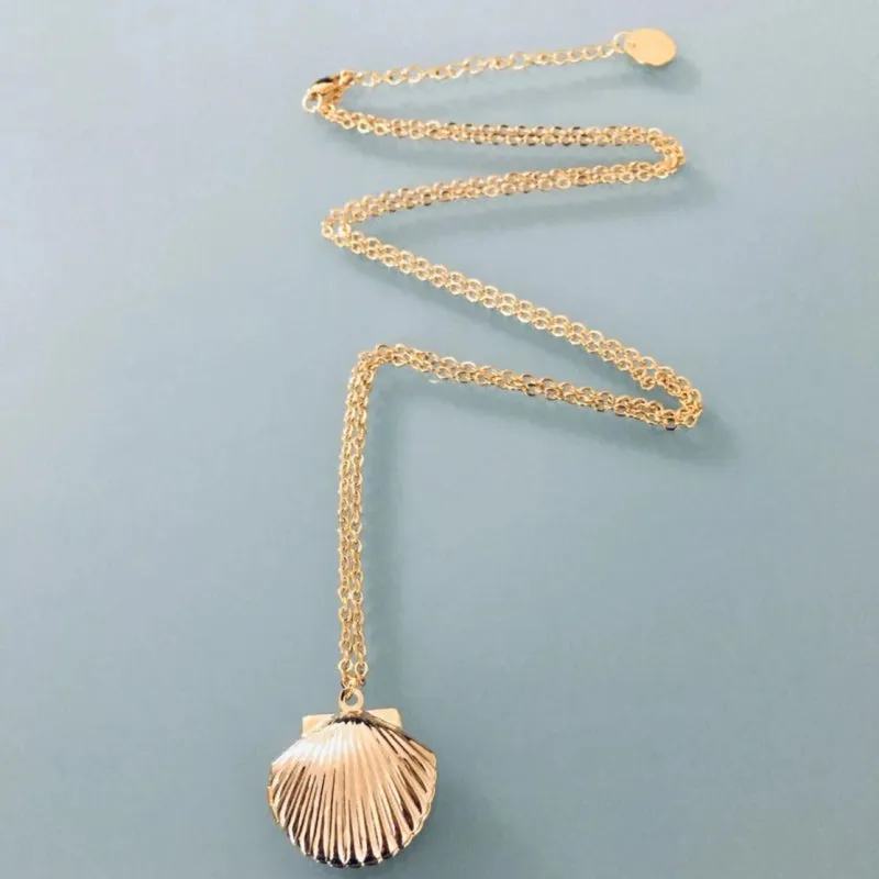 Clover Gold Plated Seashell Necklace 24K | Gold Necklace | Gift Idea | Shell Jewel | Women's Gift Idea | Gold Jewelry | Gold Necklace | Gift Jewelry