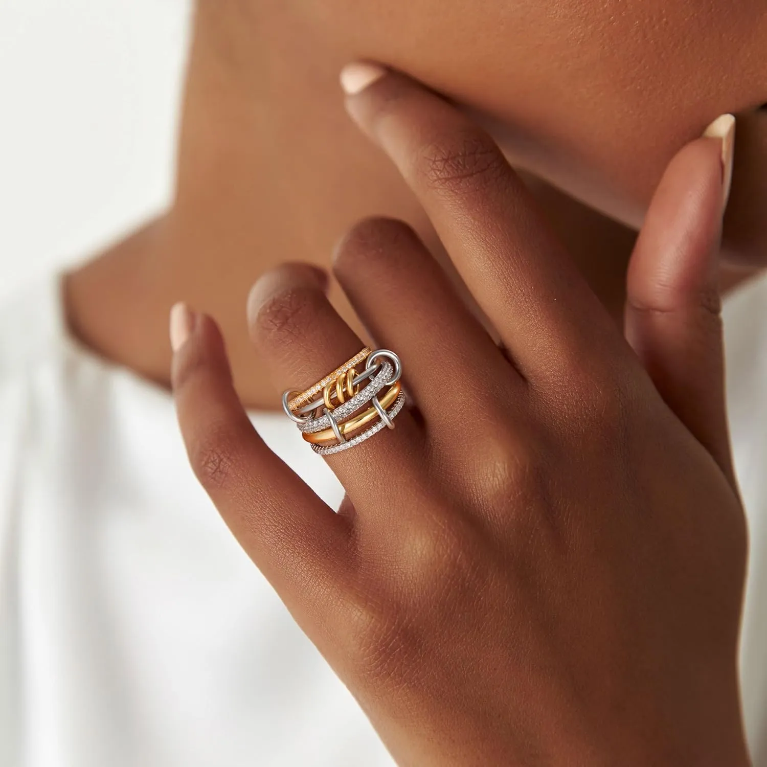 Dechooly Gold Stackable Rings for Women, 18K Gold Plated Cubic Zirconia Rings Spinelli Silver Gold Multi Ring Mixed Metals Stackable Ring Set for Women Non Tarnish