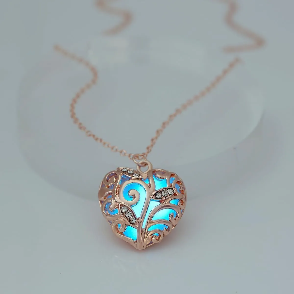 Fantasy Glow in the heart-shaped Necklaces - Jewelry Charms Pendants for Women - Fairy, witches, Space Necklace