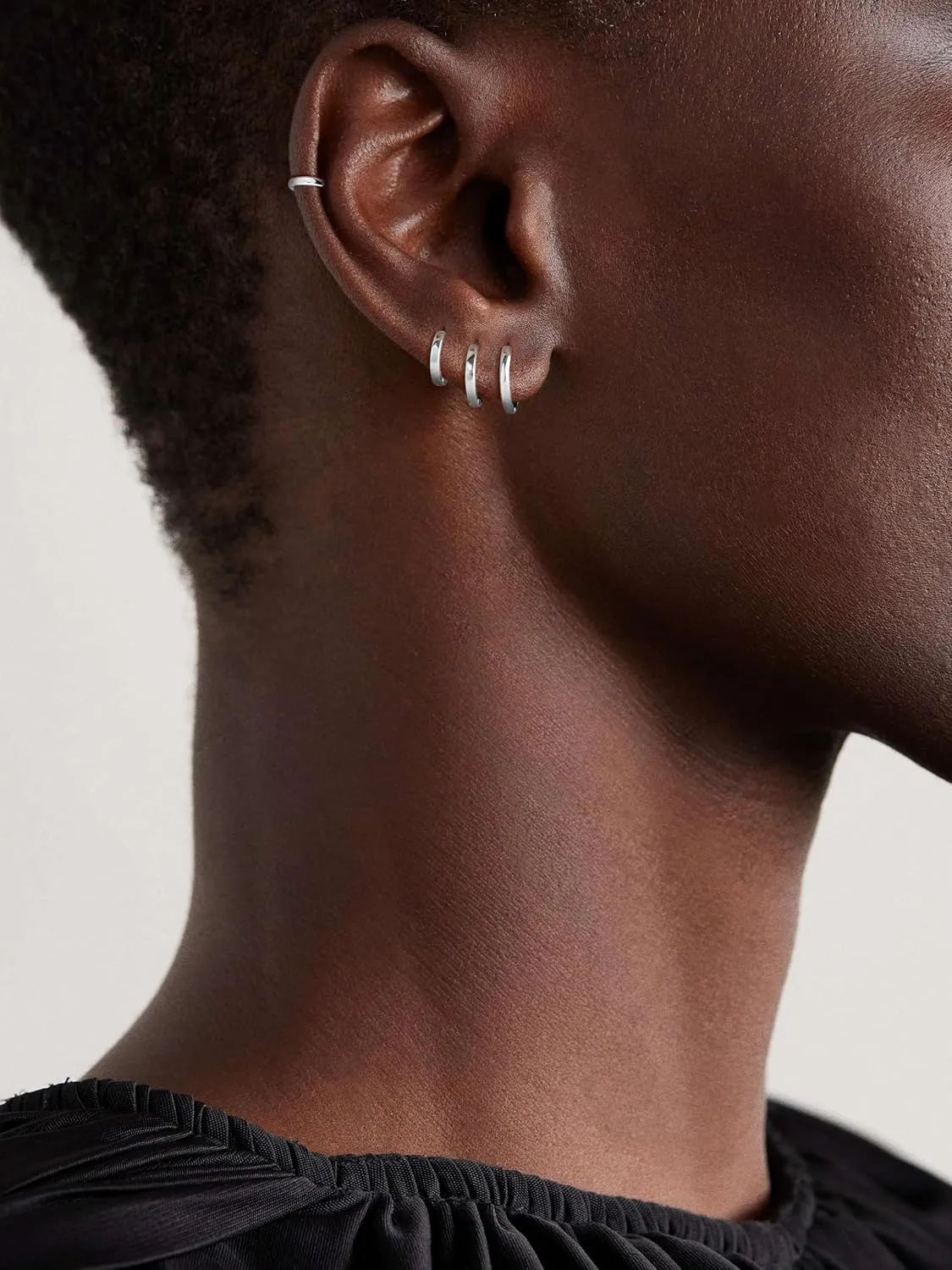 Gold Hoop Earrings Set for Women Men Chunky Gold Silver Hoop Earrings 14K Gold Filled Hypoallergenic Stack Cartilage Earrings Dainty Trendy Clip On Jewelry Gifts