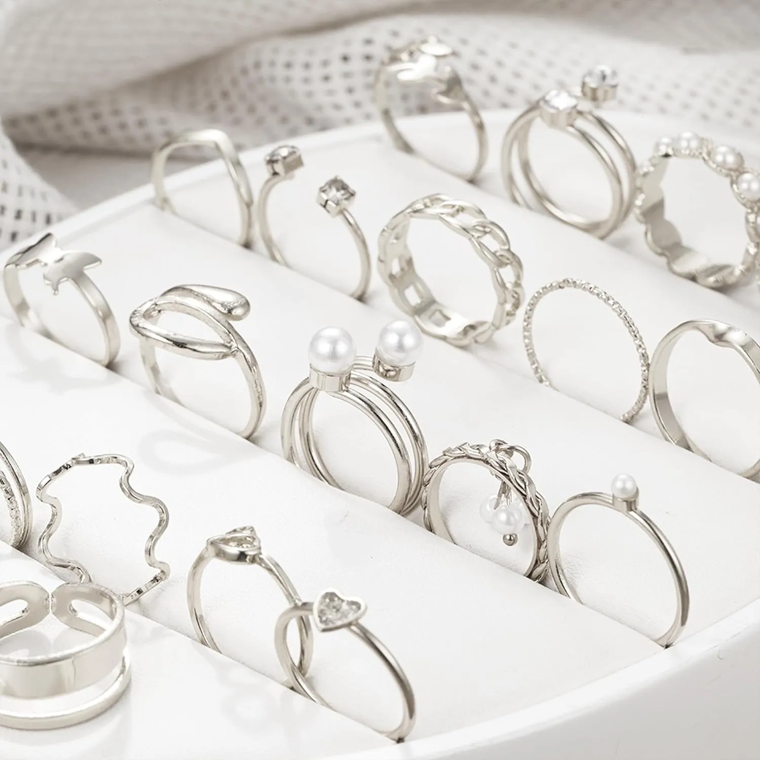 Gold Stackable Rings for Women Non Tarnish Boho Stacking Rings Set Gold Plated Knuckle Rings Rhinestone Moon Star Leaf Rings Midi Pinky Thumb Rings Christmas Stocking Stuffers Gifts Trendy Stuff