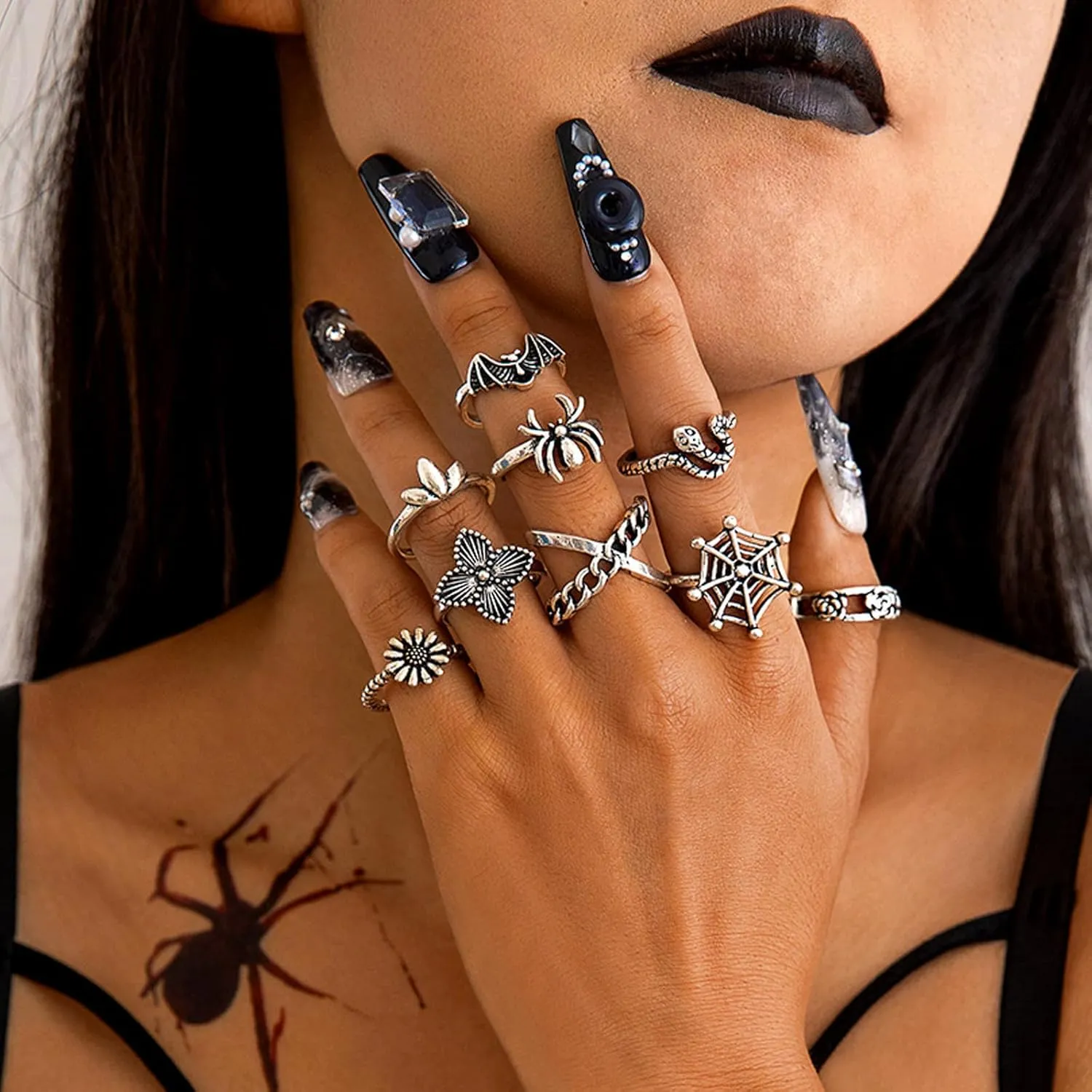 Gothic Stackable Ring Snake Knuckle Rings for Women Halloween Stacking Snake Spider Skull Heart Bat Flower Midi Ring Pack