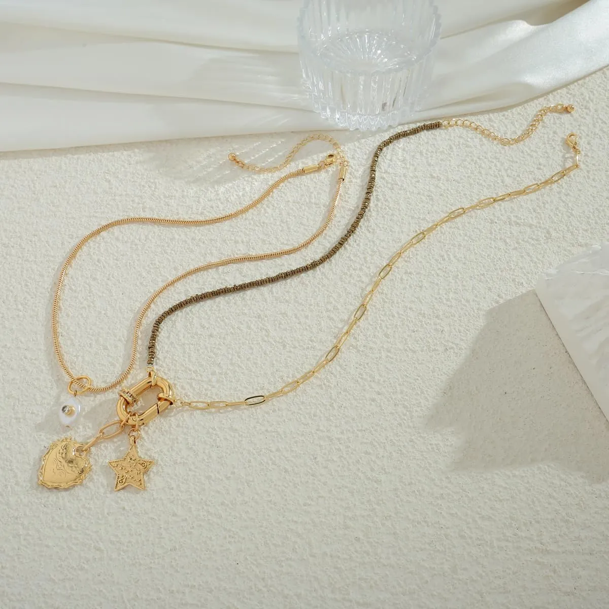 Heart Necklaces for Women, Gold Heart Pendant Necklace Chunky Gold Chain for Gifts on Birthday Holidays