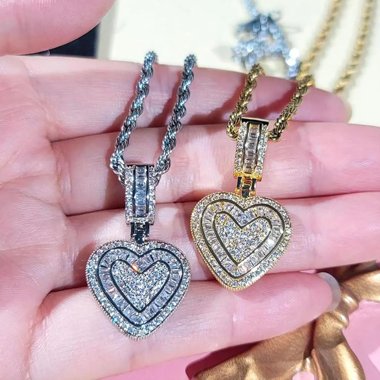 Hip Hop Heart Necklace for Women and Men, Charm Choker Necklace, Plated with Zircons Inlaid Pendants, Valentine's Day Gifts