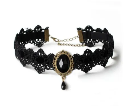 Lace Choker with Teardrop Stone