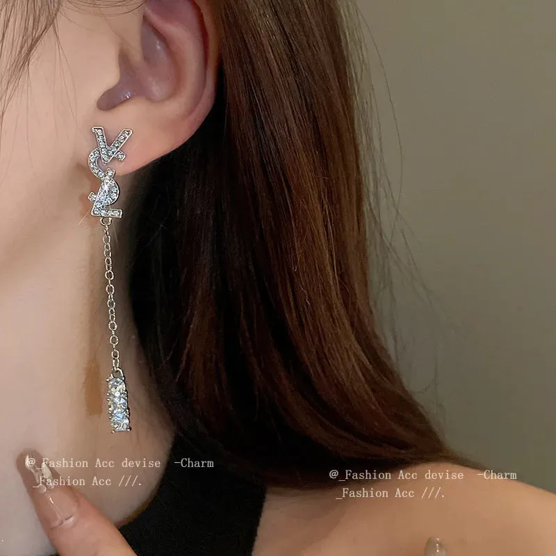 Luxury Brand Gold Color Matte Texture Metal Retro Earrings For Women Girls Fashion Party Trend Party Jewelry Gifts Earrings 2024