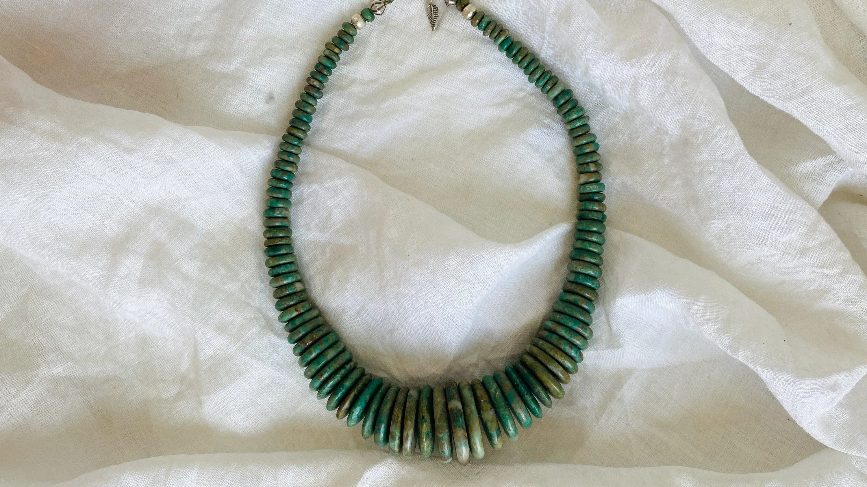 Mayan Guatemalita Jade Graduated Disks Choker Necklace. 0045
