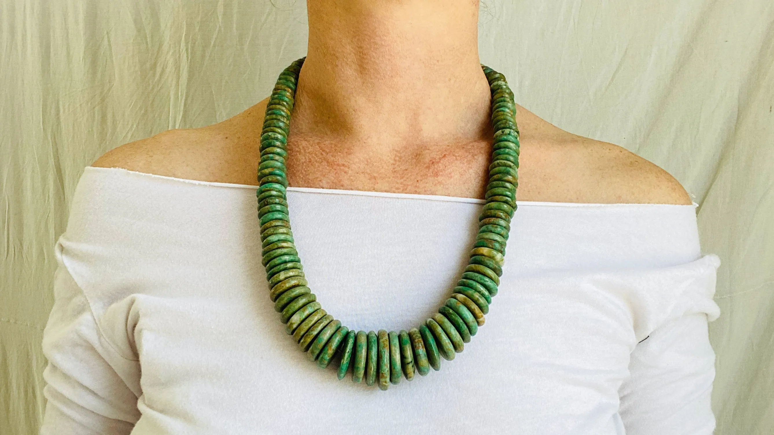 Mayan Guatemalita Jade Graduated Disks Choker Necklace. 0108