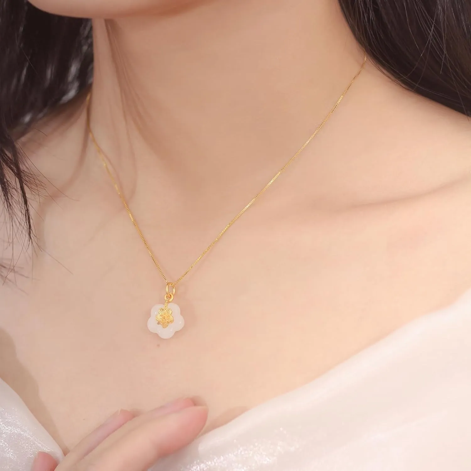 Natural Hetian Jade Necklace for Women, Dainty White Jade Flower Charm Pendant Adjustable Choker Necklace Jewelry Chain Gift for Mom Lover Her (925 Sterling Silver with Gold Plated)