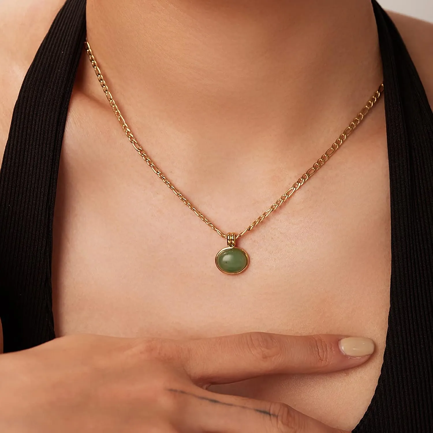 Natural Jade Necklace for Women 18K Gold Plated Green Jade Pendant Necklace Good Luck Necklaces Anniversary Gifts for Mom Lover