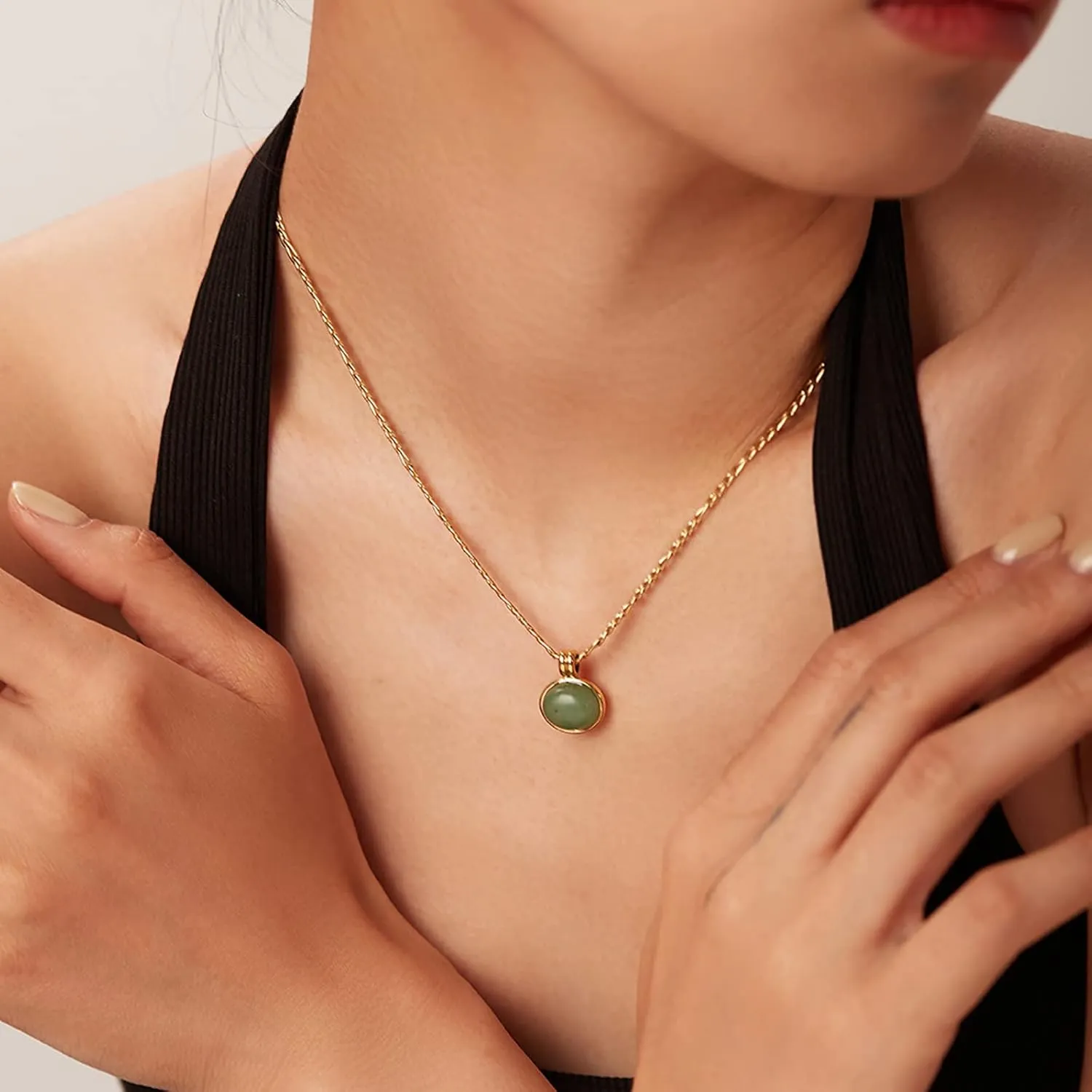 Natural Jade Necklace for Women 18K Gold Plated Green Jade Pendant Necklace Good Luck Necklaces Anniversary Gifts for Mom Lover