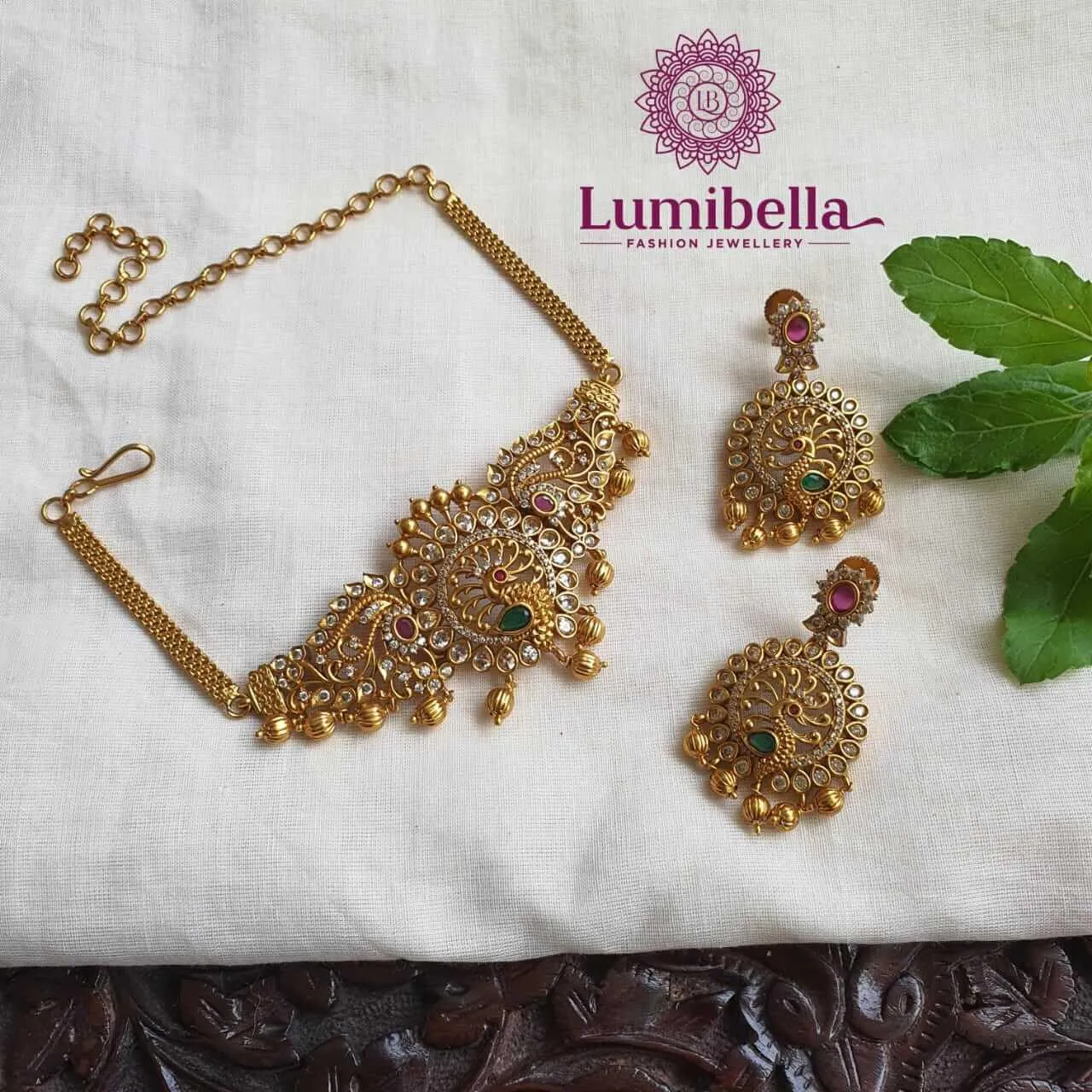 Peacock choker Set With Pearls