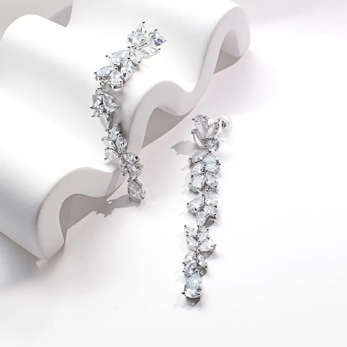 UDYLGOON Cubic Zirconia Chandelier Long Dangle Earrings for Women Bride Bridesmaid Wedding Prom Pageant Party
