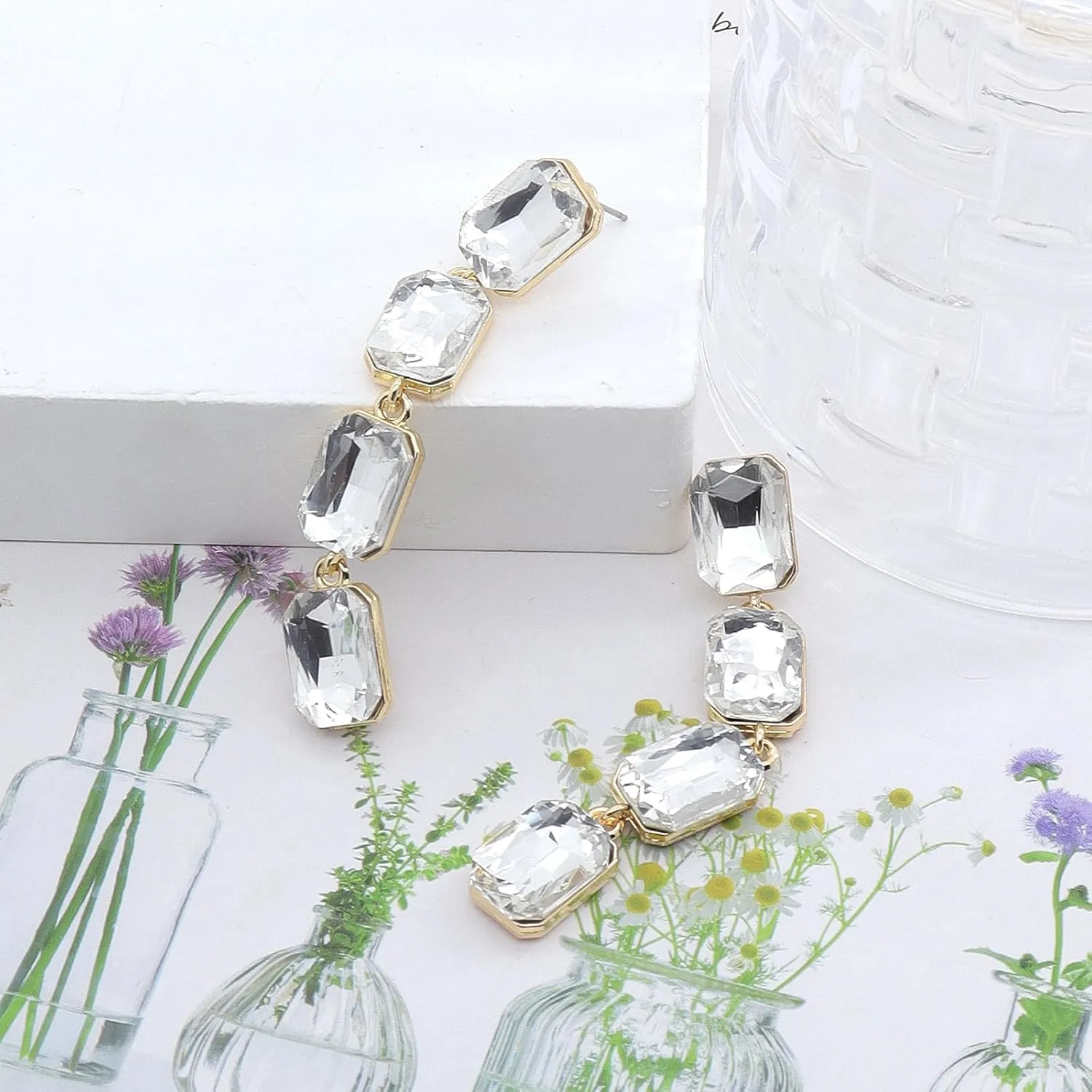 Vintage Rhinestone Geometry Dangle Earrings for Women Crystal Statement Drop Earrings Rectangle Dangling Earrings Wedding Jewelry Gifts
